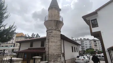 Zincirlerin Sırrı Sivas'a Yolunuz Düşerse Görmeniz Gereken Bir Eser