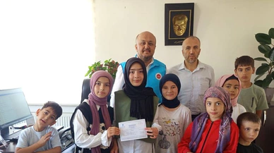 Sivas'ta Kuran Kursu öğrencilerinden Gazze duyarlılığı