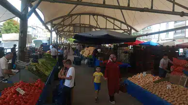 Sabah Gideni Ayrı, Akşam Gideni Ayrı