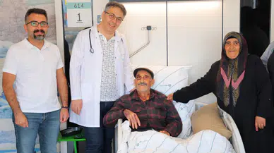 Kalbi durdurulmadan ameliyat yaptılar...