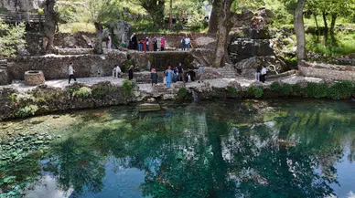 Sivas'ın Doğal Akvaryumu Ziyaretçi Akınına Uğradı!