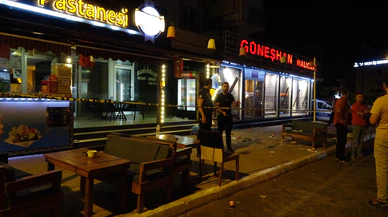 Antalya’da Pastanede Silahlı Kavga: Güvenlik Kamerası Görüntüleri Ortaya Çıktı