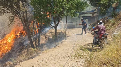 Yangın kısa sürede geniş bir alanı sardı