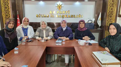 AK Parti Sivas’ta kadın kolları toplantısı gerçekleştirildi
