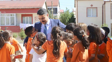 Sivas Milli Eğitim Müdürü'nden okullara ziyaret