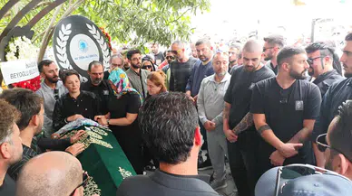 Arabesk müziğin güçlü sesi Güllü son yolculuğuna uğurlandı