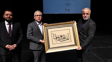 Sivas Valisi Şimşek: O bizlere daima yol göstericidir