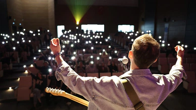 Sivas BTÜ öğrencileri eğitime konserle merhaba dedi