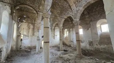 Sivas'ın Yanı Başında! Önce Manastır, Sonra Cami, En Son Okul Olarak Kullanıldı!