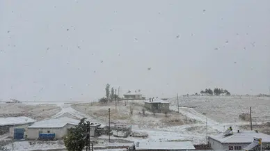 Sivas'ın Zirveleri Gelinliğini Giydi!