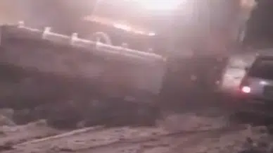 Sivas-Hekimhan trafiğe kapandı!