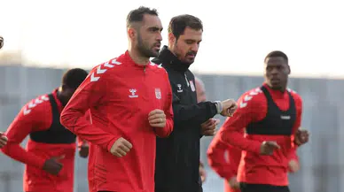 Sivasspor, Kritik Deplasmanda 3 Puan İçin Çalışıyor