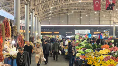 Gurbetçiler Sivas'a geri döndü! İşte Sebze Hali'ndeki son durum!