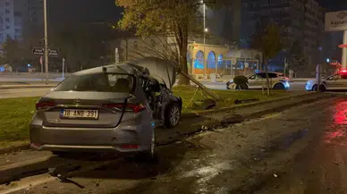 Kaza sonrası yol savaş alanına döndü: 3 yaralı