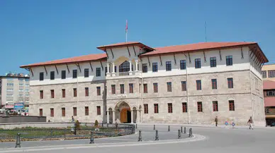 Sivas Valiliği'nden Siber Dolandırıcılık Uyarısı! Nasıl Korunursunuz?