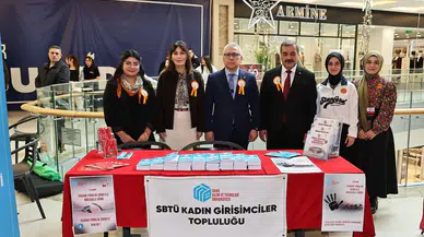 Sivas’ta AVM'de farkındalık buluşması: Kadınlara uzanan bir dokunuş