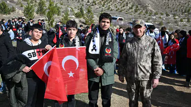 Şehitlerimize Vefa Sivas'ta Fidanlarla Yaşatıldı