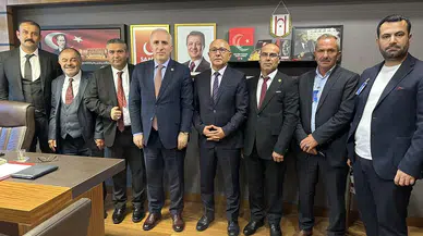 Sivaslı heyetten Milletvekili Mustafa Kaya’ya anlamlı ziyaret