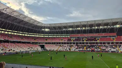 Sivasspor’da üç puan geldi fakat tribünlerde durum değişmedi