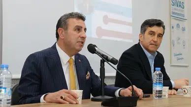 Sivas’ta Öğrencilere Demirgil'den Geleceği Şekillendirecek Tavsiyeler
