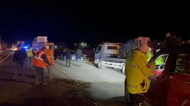 Sivas-Kayseri Yolunda Zincirleme Kaza: Müdahale Eden Astsubay Ağır Yaralandı