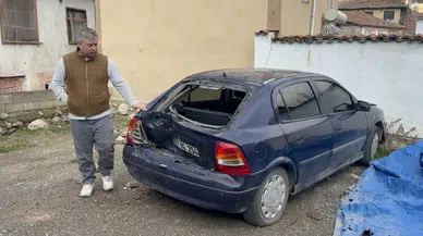 Park Halindeki Araç Bir Anda Hurdaya Döndü: O Anlar Kamerada