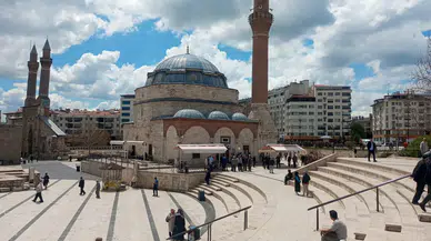 Sivas'ın En Çok Dışa Göç Veren İlçelerinden Suşehri Gurbetçi Şampiyonu!