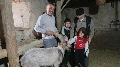 Sivaslı Vatandaştan İnsanlık Dersi!