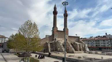 Sivas'ın Tarihi Mekanlarına İlgi Var, Tanıtım Yok!