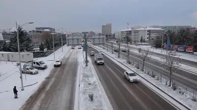 Sivas-Malatya Karayolu Buzlanma Görünmez Tehlike Oldu