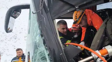 Sivas-Erzincan Yolunda Felaketin Eşiğinden Dönüldü