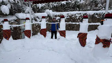 Sivas'ta Kardan Halay Ekibi: Soğuk Havada Sıcak Görüntü