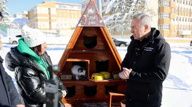 Sivas'ta Başkan Uzun Sessiz Dostları Unutmadı: 19 Ev Oldu