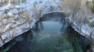 Sivas'ta Her Yer Buz Kesti Ama O Doğa Harikası Eski 30 Derecede Dahi Donmuyor!