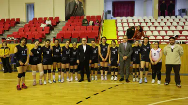 Sivas Valisi Yılmaz Şimşek’ten genç sporculara anlamlı destek