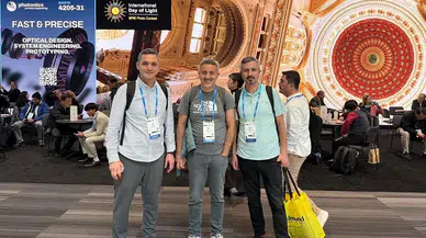 Sivaslı Bilim İnsanı Silikon Vadisi’nde Konuştu, Salon Dikkat Kesildi