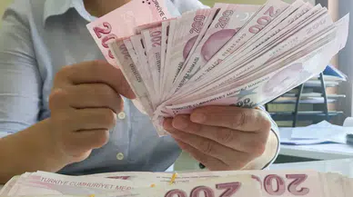 Emekliler Dikkat! Maaşını O Bankaya Taşıyana 250 Bin TL Nakit Destek