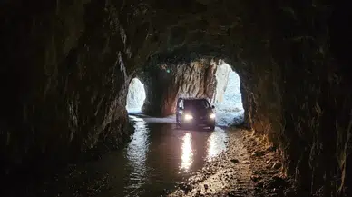 Sivas Divriği-Erzincan Arası Taş Yolu Su Bastı