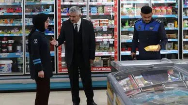 Sivas Ulaş'ta Ramazan Öncesi Marketlere Yakın Takip