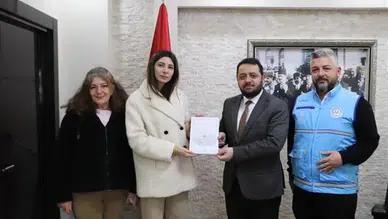 Sivas'ta Sergiden Elde Edilen Gelir Gazze'ye Bağışlandı