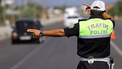 Trafikte Yeni Dönem: Cezalar Katlandı, Ehliyetler Askıya Alınacak