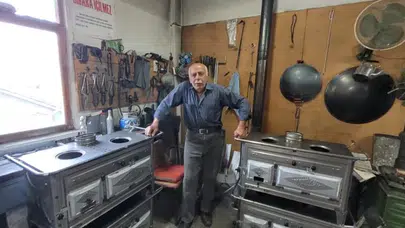 68'lik Ustanın Çekici Halen İlk Günkü Aşkla Vuruyor!