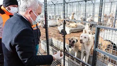 Sivas Valisi Şimşek Meraküm Bakım Merkezini İnceledi