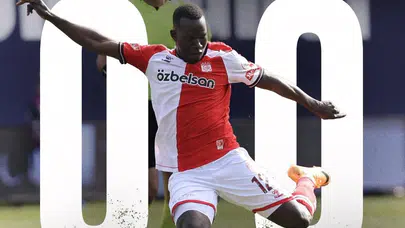 Sivasspor deplasmanda ilk yarı sessiz kaldı