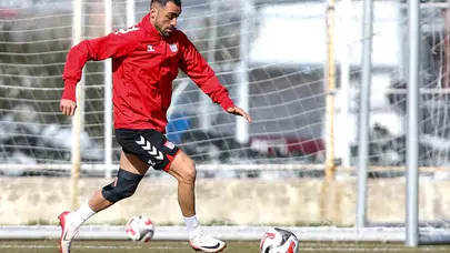 Sivasspor’da Sarıyer Maçı Öncesi Tempolu Hazırlık