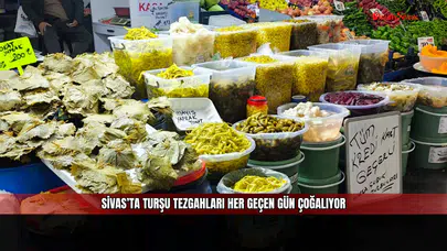 Sivas’ta Turşu Tezgahları Her Geçen Gün Çoğalıyor