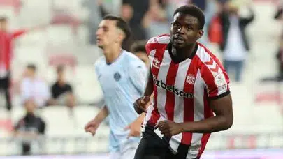 Sivasspor'da Ayrılık! Bir Yabancı Oyuncu Takımdan Ayrıldı!