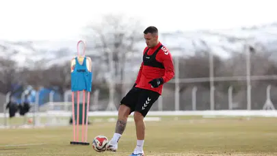 Sivasspor’da Geri Sayım: İstanbul Kampı Başlıyor