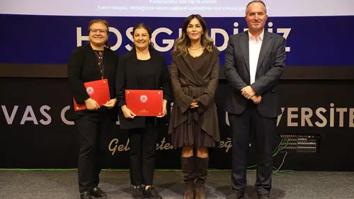 Sivas’ta aşı bilinci masaya yatırıldı: Güven, en etkili ilaç