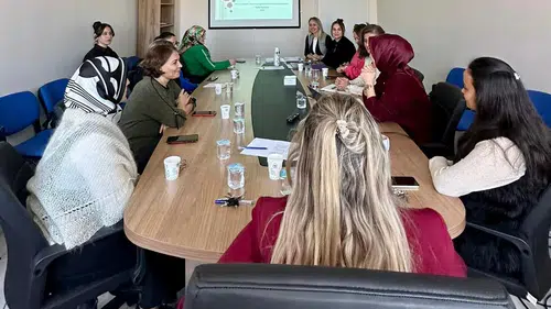 Sivas’ta ebelik öğrencilerini yakından ilgilendiren eğitim semineri